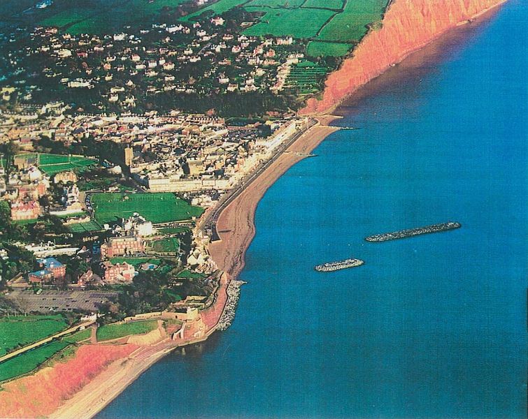 File:Sidmouth coastal defence.jpg
